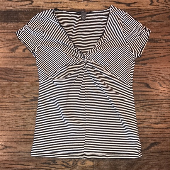 Kenneth Cole Reaction Tops - Womens Kenneth Cole Reaction Tee Shirt